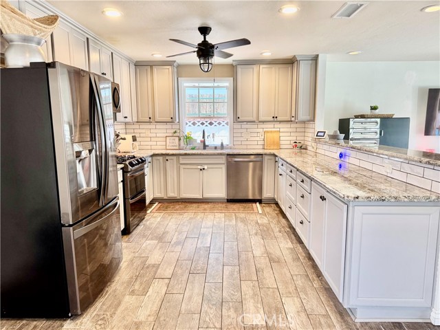 Front Image Thumbnail for CROC26045022