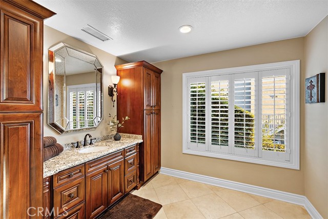 Detail Gallery Image 26 of 67 For 1542 La Loma, North Tustin,  CA 92705 - 3 Beds | 4/1 Baths