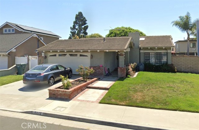 8572 Mossford Dr, Huntington Beach, CA 92646