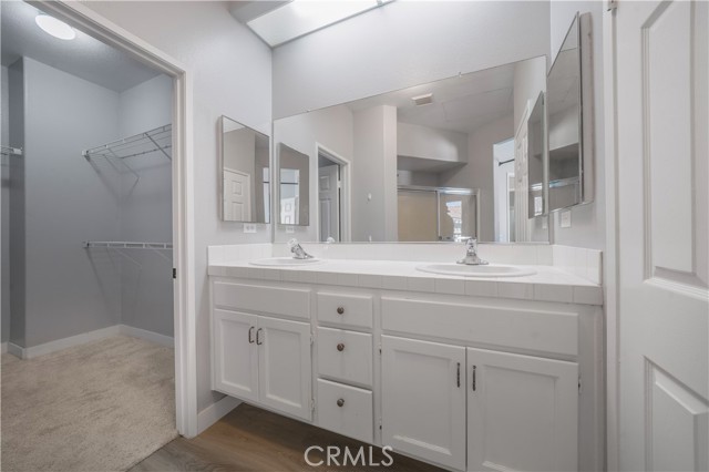 11544 Treeview Court, Moorpark CA: https://media.crmls.org/medias/5c9a01f8-a753-49f8-b70e-96669bceb25d.jpg
