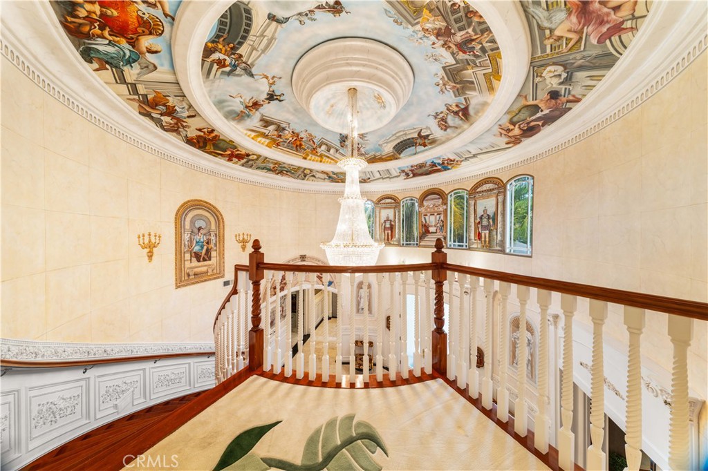 https://media.crmls.org/medias/5c9abe07-743c-45a1-8631-bae67f8e4cdb.jpg?preset=X-Large