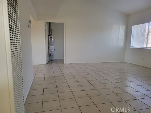 5827 Bagley Avenue, 29 Palms CA: https://media.crmls.org/medias/5c9ace40-93ca-49c6-a8b8-8d69496740eb.jpg