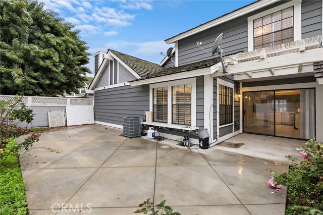 Detail Gallery Image 30 of 37 For 6 Fieldflower, Irvine,  CA 92614 - 3 Beds | 2/1 Baths