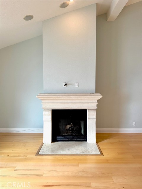 Detail Gallery Image 5 of 30 For 1301 S Catalina #K,  Redondo Beach,  CA 90277 - 2 Beds | 3 Baths