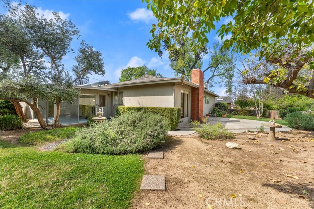 Detail Gallery Image 21 of 25 For 947 Nottingham Dr, Redlands,  CA 92373 - 3 Beds | 2 Baths