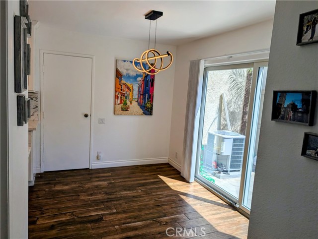 26253 Via Roble, Mission Viejo CA: https://media.crmls.org/medias/5c9ef783-faa0-4d6a-90f4-d8a82e70c76a.jpg