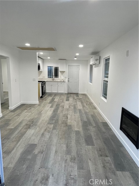 Detail Gallery Image 6 of 24 For 2588 Secret, Running Springs,  CA 92382 - 2 Beds | 1 Baths