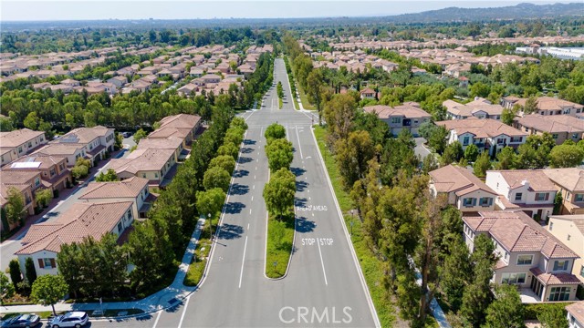 55 Decker, Irvine CA: https://media.crmls.org/medias/5ca12f5e-953d-466d-8bc0-d2d5e2a72497.jpg