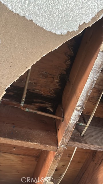 Detail Gallery Image 4 of 17 For 11919 Deana #B,  El Monte,  CA 91732 - 2 Beds | 2 Baths