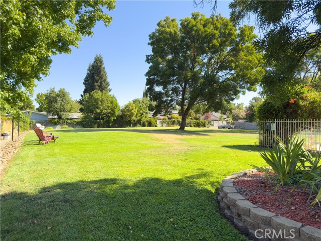 Detail Gallery Image 47 of 53 For 2050 Springfield Drive #215,  Chico,  CA 95928 - 2 Beds | 2 Baths