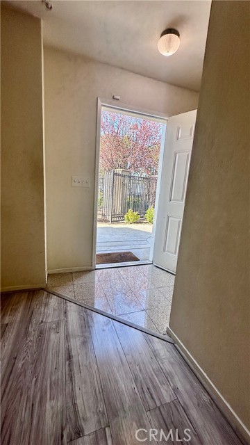 600 Hosking Avenue, Bakersfield CA: https://media.crmls.org/medias/5ca20240-de37-405d-8466-753fa6d7c2ec.jpg