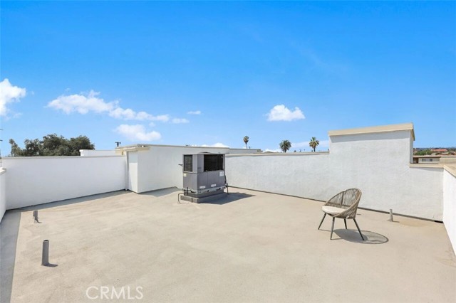 Detail Gallery Image 27 of 33 For 137 Saint Francis St a,  San Gabriel,  CA 91776 - 2 Beds | 2/1 Baths