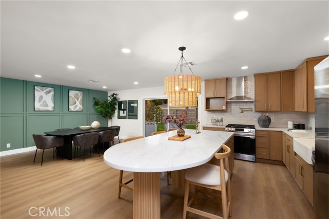 Detail Gallery Image 13 of 36 For 12423 Beverly, Whittier,  CA 90601 - 4 Beds | 3 Baths