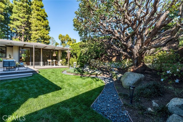 Image 28 of 32 For 15 Margate Square