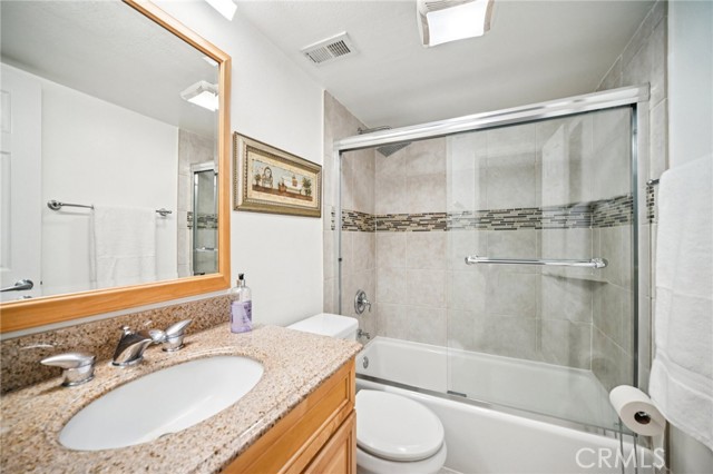 Detail Gallery Image 12 of 26 For 18760 Mandan #1403,  Canyon Country,  CA 91351 - 3 Beds | 2 Baths