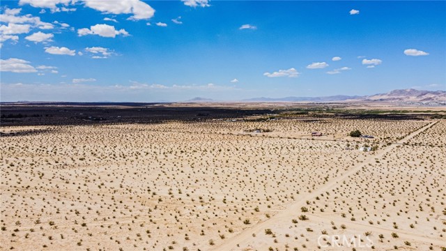 Detail Gallery Image 7 of 27 For 73220 Didsbury Dr, Twentynine Palms,  CA 92277 - – Beds | – Baths