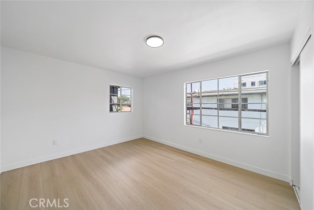 425 N Raymond Avenue, Pasadena CA: https://media.crmls.org/medias/5ca3b497-1d30-41df-a7d4-5d62990eb26c.jpg