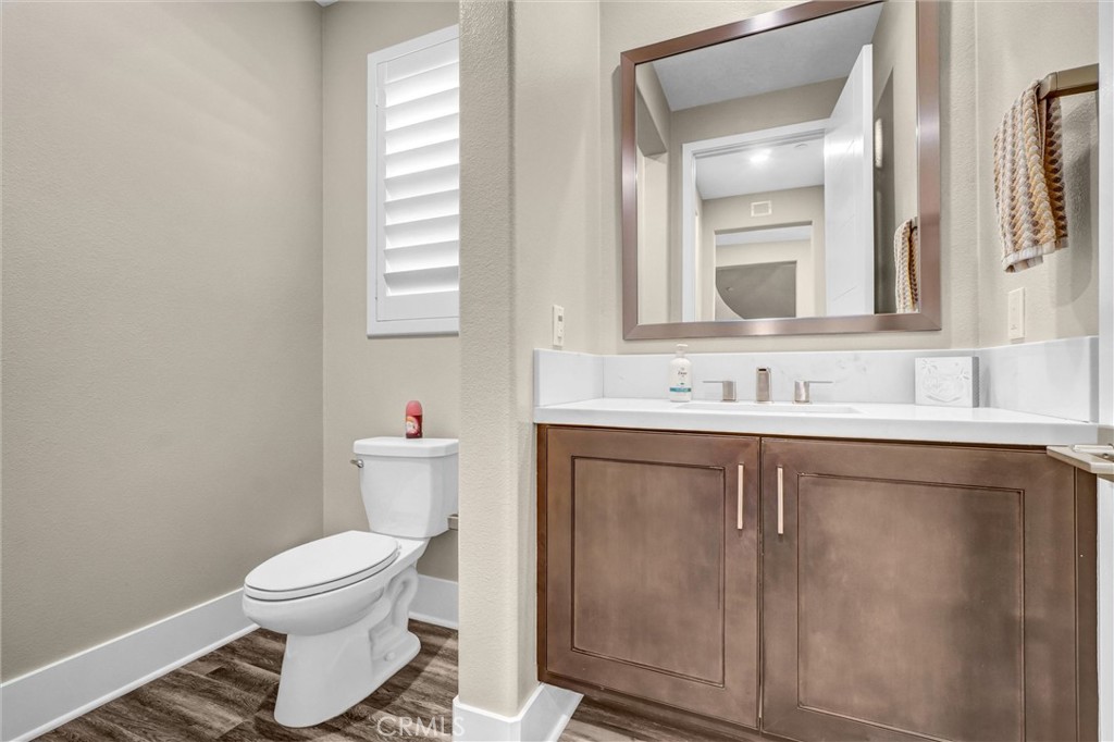 5ca49915 9e9e 4585 B920 255b6c3b32ba