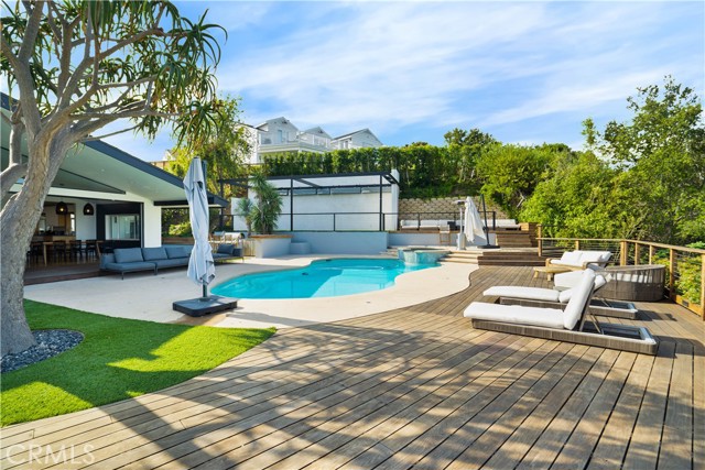 Detail Gallery Image 49 of 65 For 11308 Dona Teresa Dr, Studio City,  CA 91604 - 5 Beds | 4 Baths