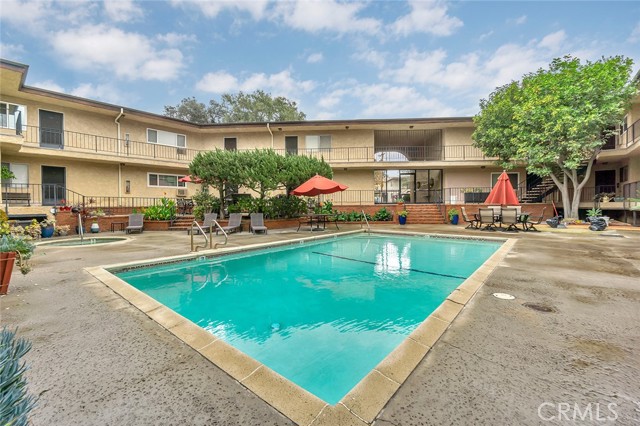 Detail Gallery Image 34 of 41 For 3907 La Crescenta Avenue #208,  La Crescenta,  CA 91214 - 1 Beds | 1 Baths