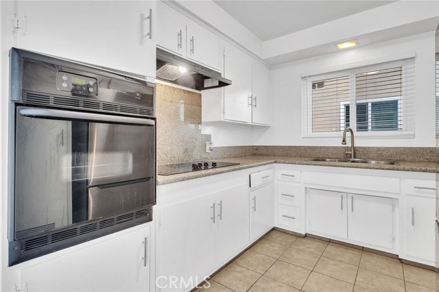 Detail Gallery Image 9 of 24 For 3706 Redondo Beach a,  Torrance,  CA 90504 - 2 Beds | 1 Baths