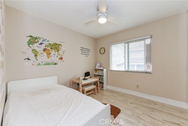 46 Country Wood Drive, Pomona CA: https://media.crmls.org/medias/5ca62c54-1dac-4824-ad13-c2ac404e698c.jpg