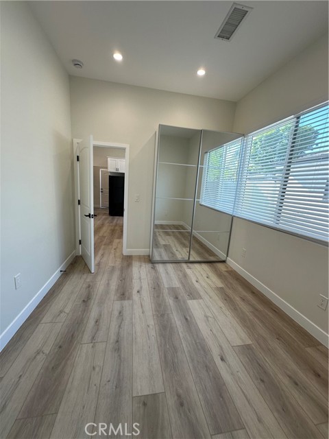 Detail Gallery Image 13 of 27 For 9998 Louise Ave, Northridge,  CA 91325 - 2 Beds | 1 Baths