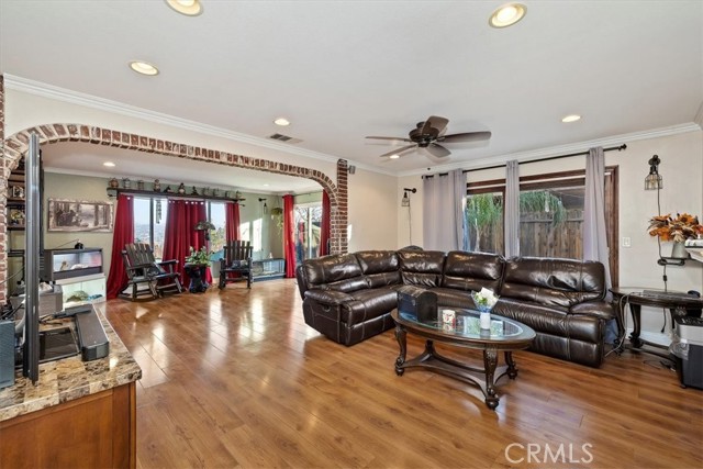 Detail Gallery Image 20 of 56 For 14119 El Mesa, Riverside,  CA 92503 - 3 Beds | 2/1 Baths