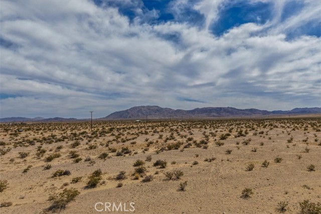 Detail Gallery Image 13 of 25 For 101 Diamond Bar, Twentynine Palms,  CA 92277 - – Beds | – Baths