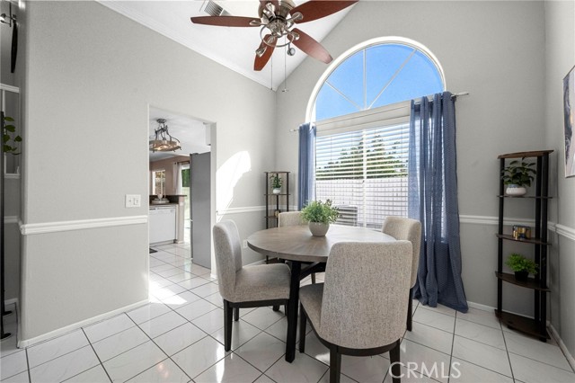 Detail Gallery Image 13 of 48 For 11825 Mount Royal Ct, Rancho Cucamonga,  CA 91737 - 4 Beds | 3 Baths