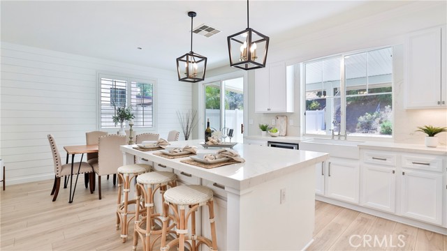 Detail Gallery Image 5 of 63 For 27775 Bottle Brush Way, Murrieta,  CA 92562 - 5 Beds | 3 Baths