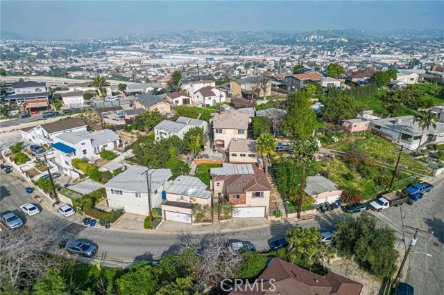 Image 11 of 9 For 3733 Bostwick St