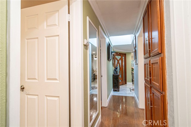 Detail Gallery Image 29 of 59 For 4835 Nob Hill Dr, Los Angeles,  CA 90065 - 3 Beds | 2 Baths