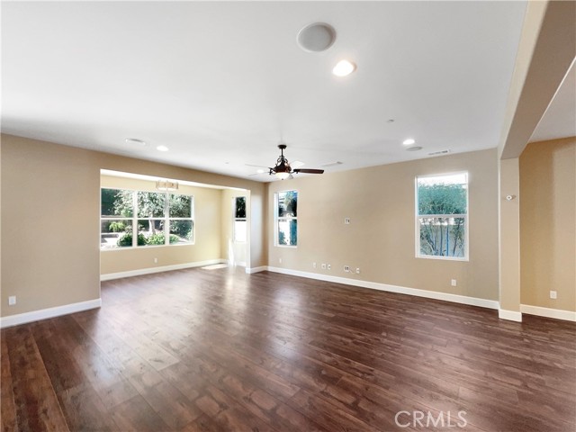 Detail Gallery Image 11 of 25 For 25329 Wild View Rd, Menifee,  CA 92584 - 5 Beds | 3 Baths