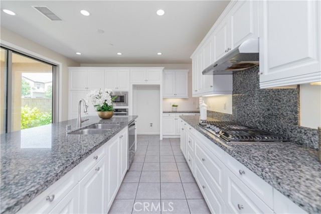 Detail Gallery Image 13 of 64 For 3407 Paseo Dr, Brea,  CA 92823 - 4 Beds | 3 Baths