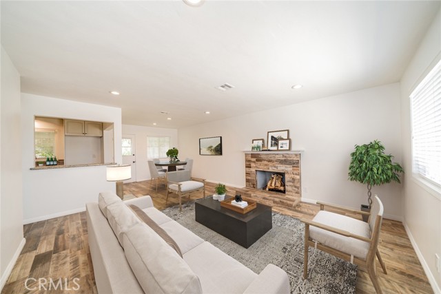 Detail Gallery Image 8 of 31 For 424 E Rialto Ave, Rialto,  CA 92376 - 3 Beds | 2 Baths