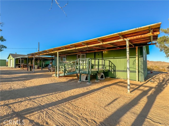 Detail Gallery Image 8 of 56 For 44080 Lanfair Rd, Needles,  CA 92363 - 3 Beds | 3 Baths