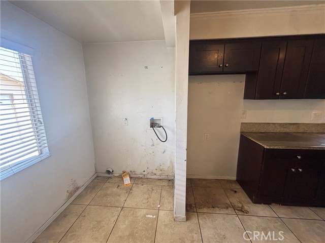 1339 W 66th Street, Los Angeles CA: https://media.crmls.org/medias/5cab65bc-7b4e-48bd-a2c9-b05ee6570bc5.jpg