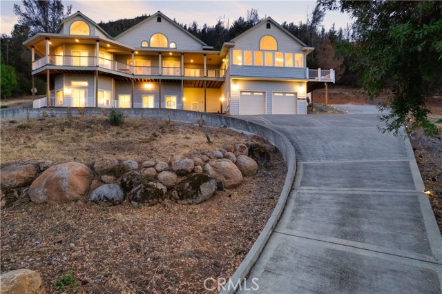 Detail Gallery Image 2 of 53 For 7866 Evergreen Dr, Kelseyville,  CA 95451 - 4 Beds | 4 Baths