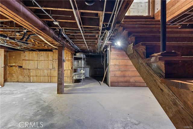 13015 Philadelphia Street, Whittier CA: https://media.crmls.org/medias/5cac8d75-e693-4d5a-b474-49a6817df85c.jpg