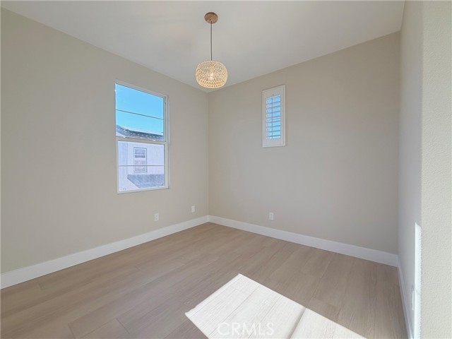 Detail Gallery Image 22 of 34 For 302 Tall Oak, Irvine,  CA 92603 - 3 Beds | 3/1 Baths