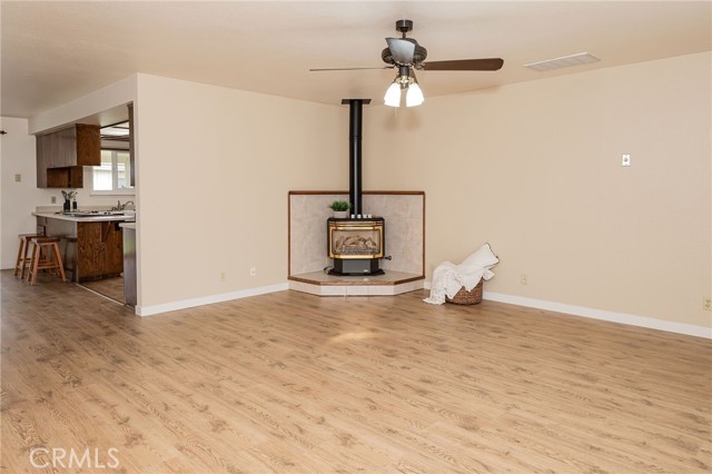 Detail Gallery Image 4 of 35 For 329 Byron Way, Orland,  CA 95963 - 3 Beds | 2 Baths