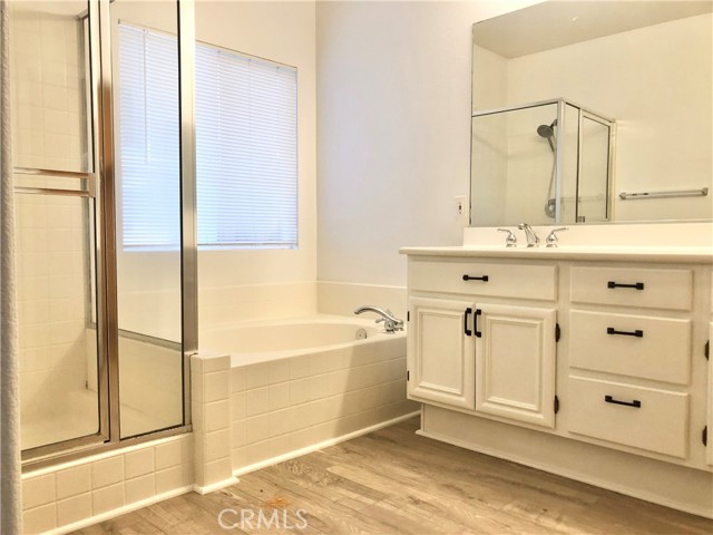 Detail Gallery Image 21 of 31 For 40144 Grenache Ct, Murrieta,  CA 92563 - 4 Beds | 3 Baths