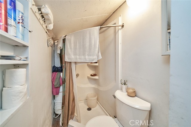 Detail Gallery Image 21 of 49 For 201 S Brookside Ct, Anaheim,  CA 92808 - 4 Beds | 2 Baths