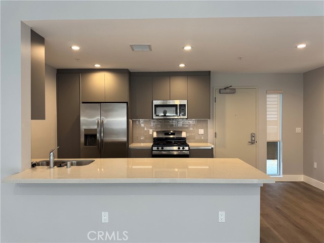 1223 N Hayworth Avenue # 3, West Hollywood, California 90046, 1 Bedroom Bedrooms, ,1 BathroomBathrooms,Residential Lease,For Rent,1223 N Hayworth Avenue # 3,CRSR24235824