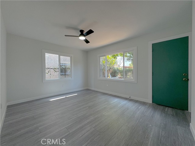 Detail Gallery Image 11 of 25 For 9537 Beach St, Los Angeles,  CA 90002 - 3 Beds | 2 Baths