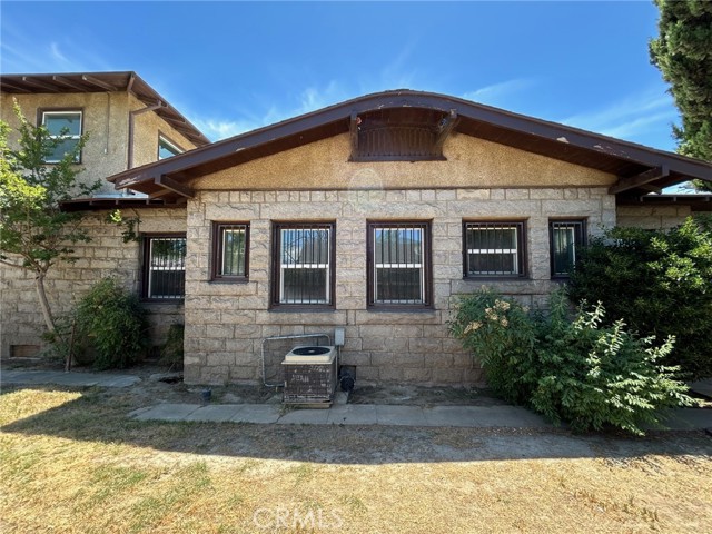 Detail Gallery Image 34 of 51 For 405 N a St, Madera,  CA 93638 - 4 Beds | 1 Baths