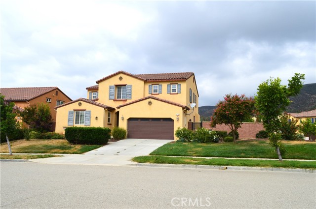 4790 Cloudcrest Way, Fontana, CA 92336