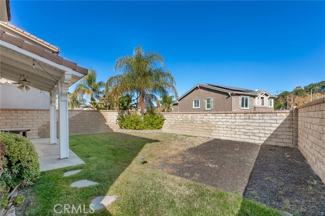 Detail Gallery Image 33 of 34 For 19903 Holly Dr, Saugus,  CA 91350 - 4 Beds | 3/1 Baths