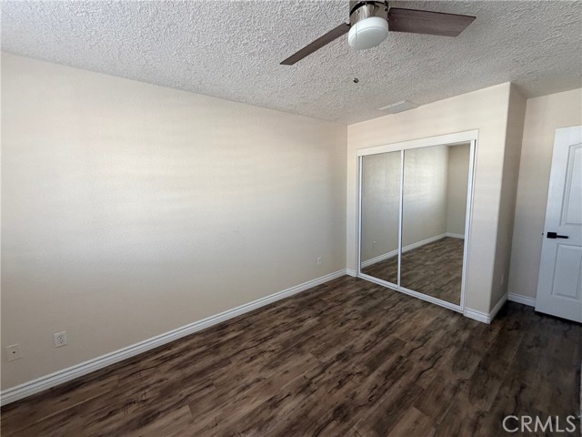 Detail Gallery Image 21 of 29 For 18285 Harbor Dr, Victorville,  CA 92395 - 5 Beds | 3 Baths